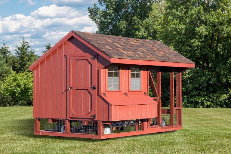 The Perfect Chicken Coop for 20 Chickens | The Hen House Collection